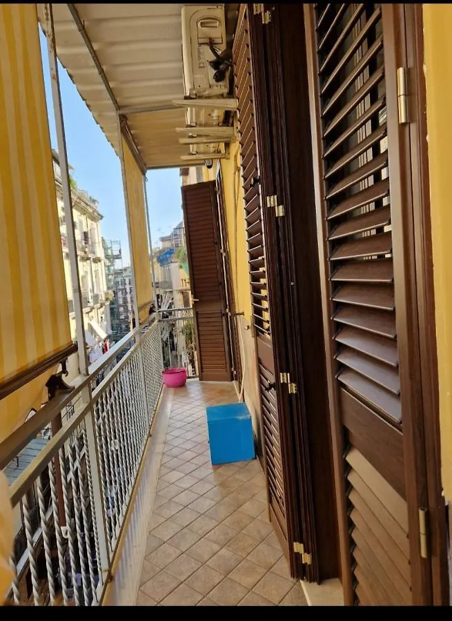 La Casa Di Mamma Apartment Naples